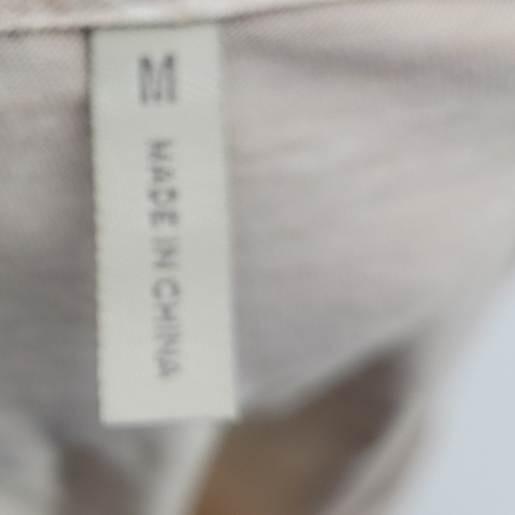 LOGO by Lori Goldstein cream color tunic top with lace trim Size M - Picture 6 of 8